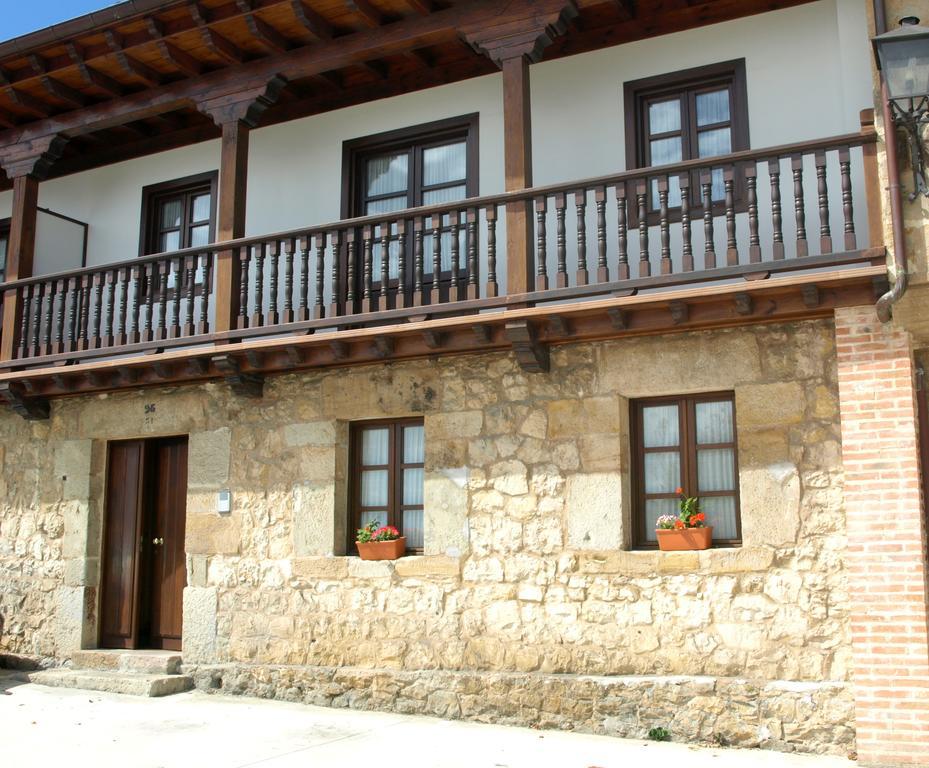 Apartamentos Llave De Santillana Сантільяна-дель-Мар Номер фото