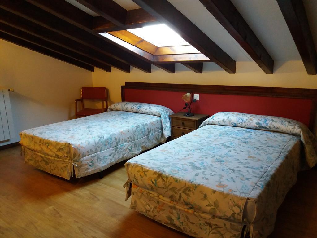 Apartamentos Llave De Santillana Сантільяна-дель-Мар Екстер'єр фото