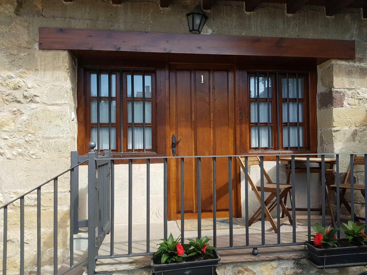 Apartamentos Llave De Santillana Сантільяна-дель-Мар Екстер'єр фото